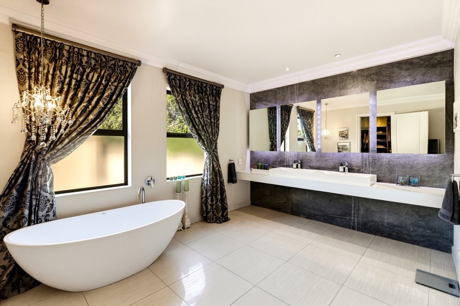 3 Bedroom Property for Sale in Montclair Western Cape